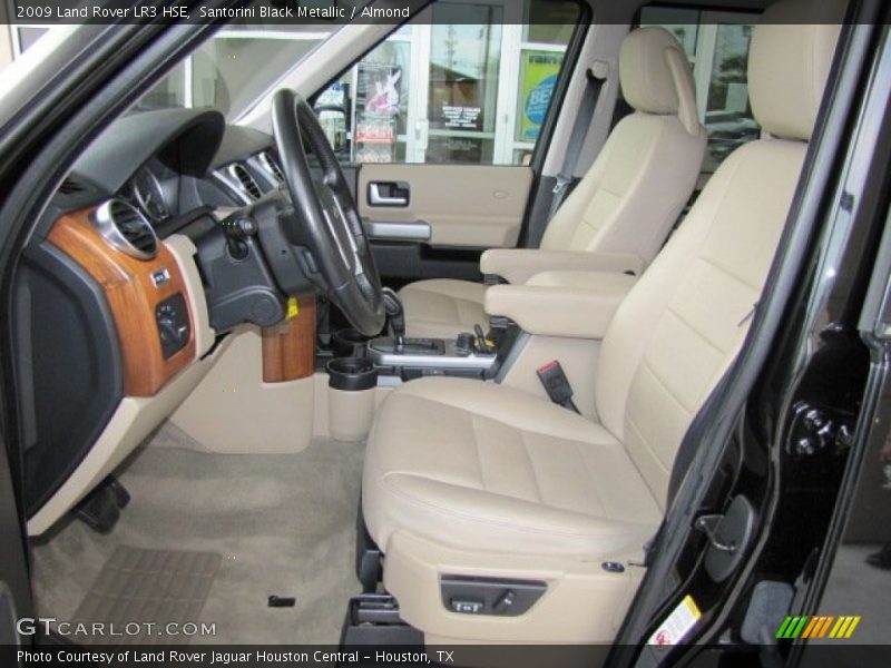  2009 LR3 HSE Almond Interior