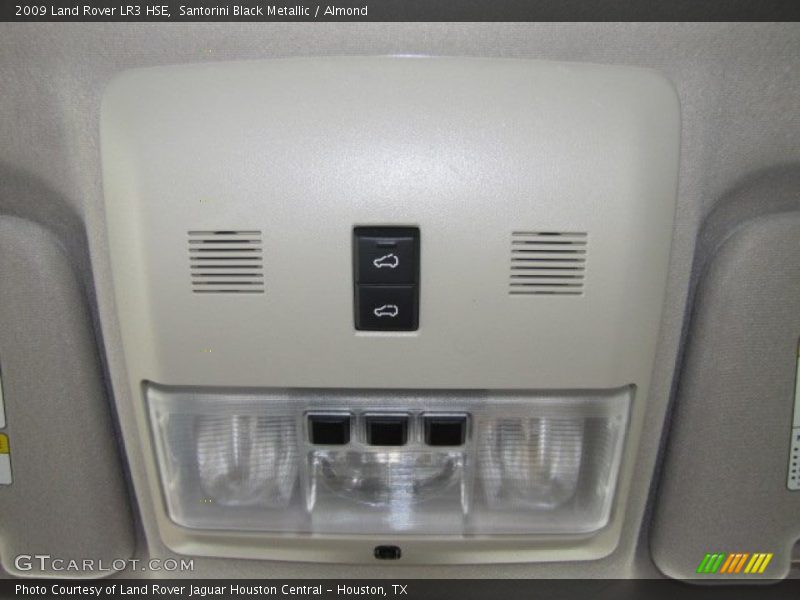 Santorini Black Metallic / Almond 2009 Land Rover LR3 HSE