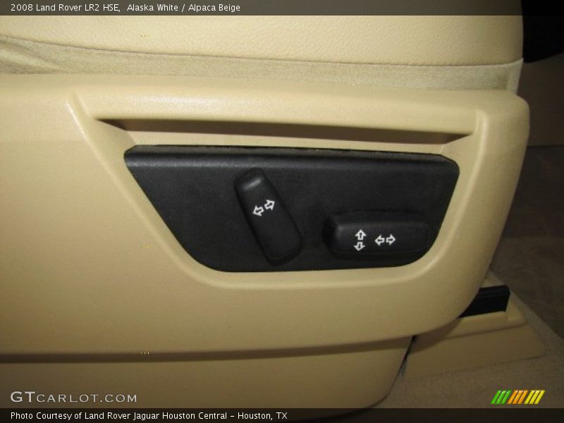 Alaska White / Alpaca Beige 2008 Land Rover LR2 HSE