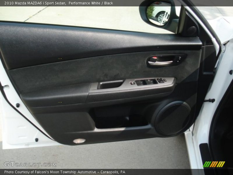 Performance White / Black 2010 Mazda MAZDA6 i Sport Sedan