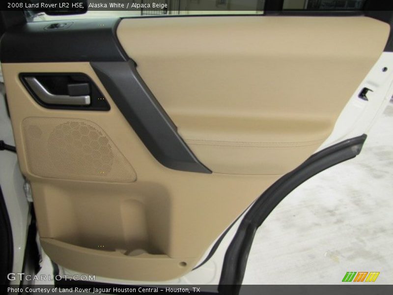 Alaska White / Alpaca Beige 2008 Land Rover LR2 HSE