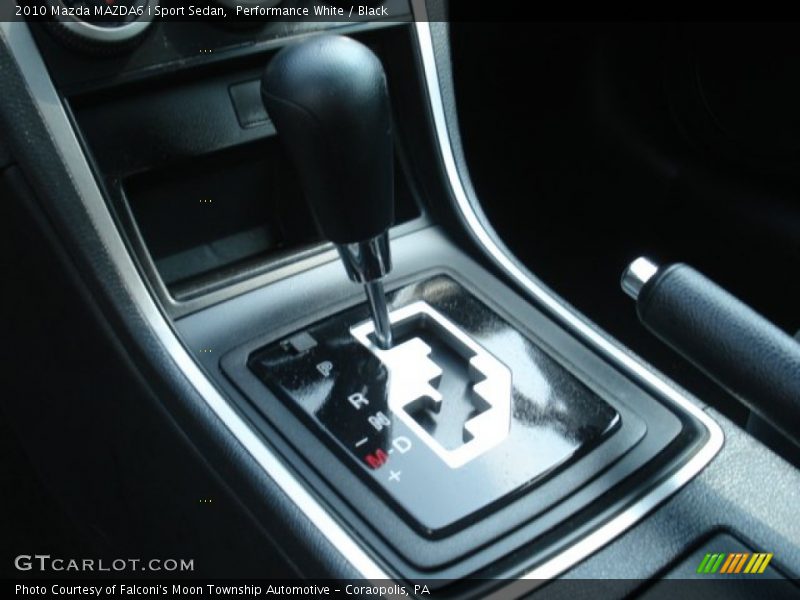 Performance White / Black 2010 Mazda MAZDA6 i Sport Sedan