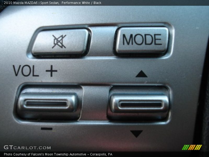 Performance White / Black 2010 Mazda MAZDA6 i Sport Sedan