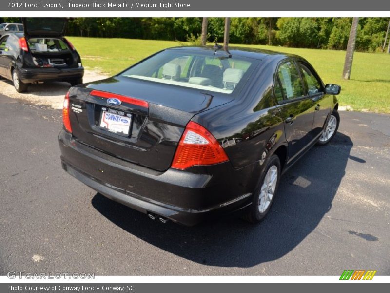 Tuxedo Black Metallic / Medium Light Stone 2012 Ford Fusion S