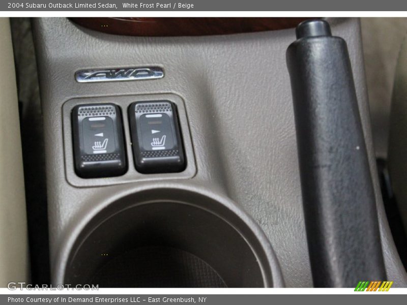 White Frost Pearl / Beige 2004 Subaru Outback Limited Sedan