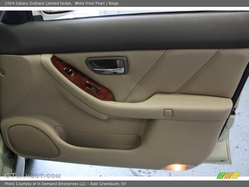 White Frost Pearl / Beige 2004 Subaru Outback Limited Sedan