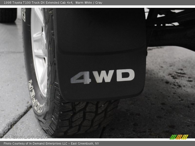 Warm White / Gray 1998 Toyota T100 Truck DX Extended Cab 4x4