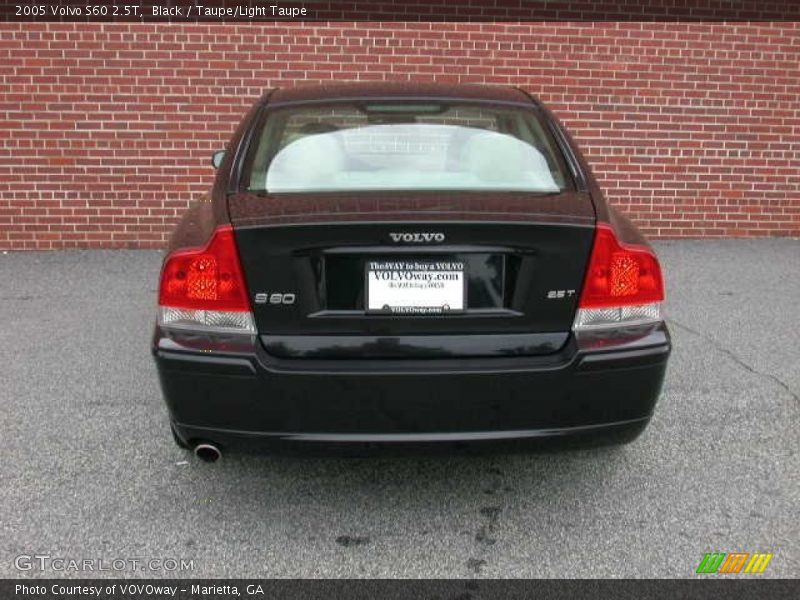 Black / Taupe/Light Taupe 2005 Volvo S60 2.5T