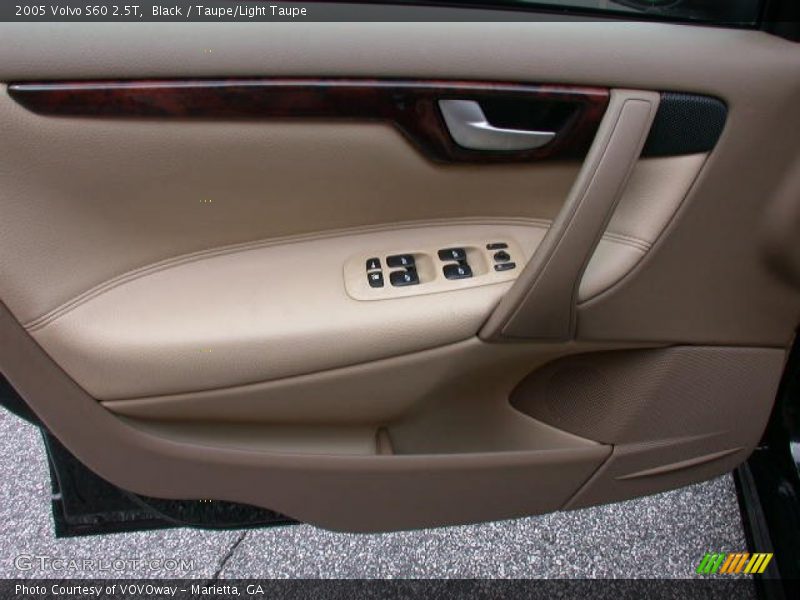 Black / Taupe/Light Taupe 2005 Volvo S60 2.5T