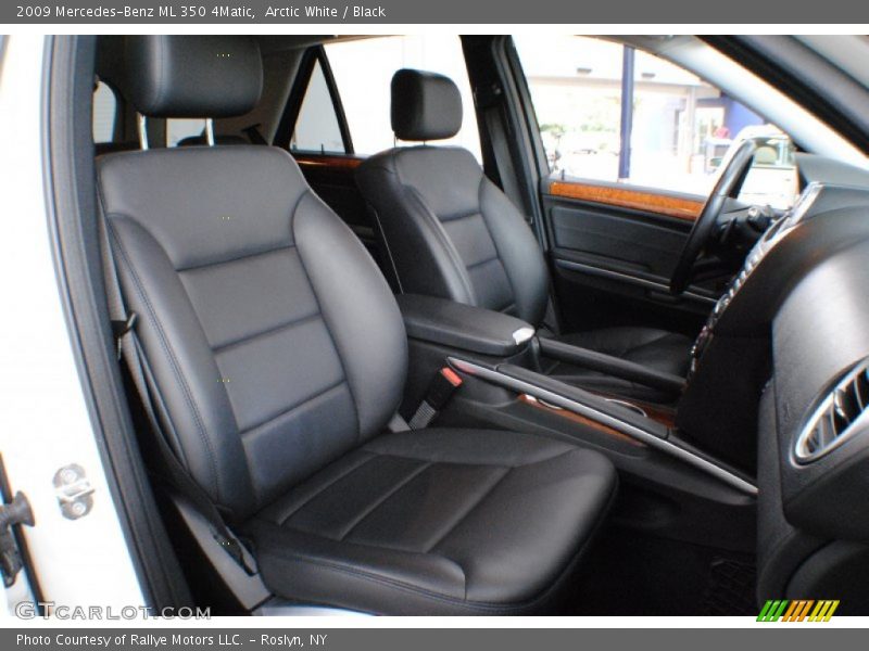 Arctic White / Black 2009 Mercedes-Benz ML 350 4Matic