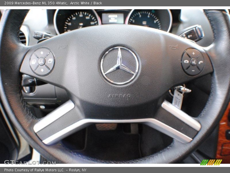 Arctic White / Black 2009 Mercedes-Benz ML 350 4Matic