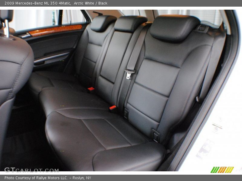 Arctic White / Black 2009 Mercedes-Benz ML 350 4Matic