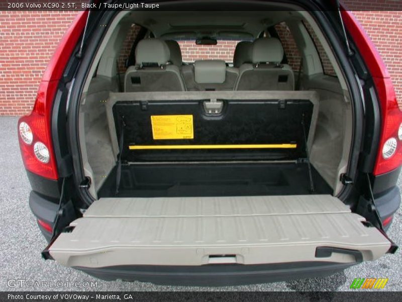 Black / Taupe/Light Taupe 2006 Volvo XC90 2.5T