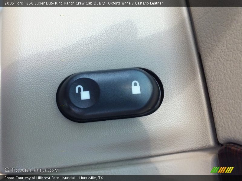 Oxford White / Castano Leather 2005 Ford F350 Super Duty King Ranch Crew Cab Dually