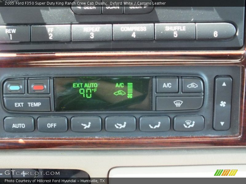 Controls of 2005 F350 Super Duty King Ranch Crew Cab Dually