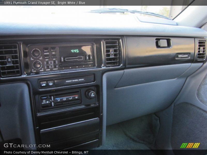 Bright White / Blue 1991 Plymouth Grand Voyager SE