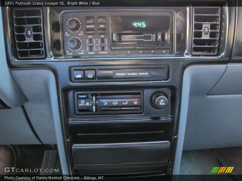 Controls of 1991 Grand Voyager SE