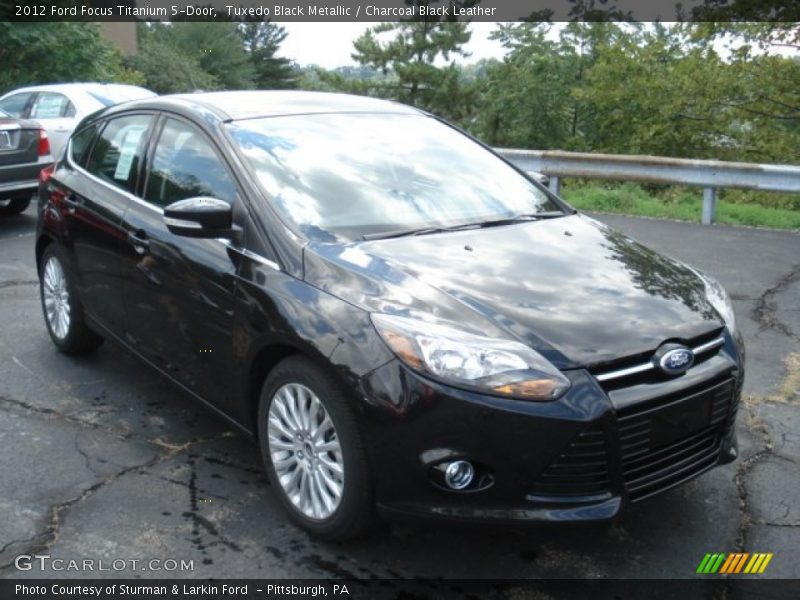 Front 3/4 View of 2012 Focus Titanium 5-Door