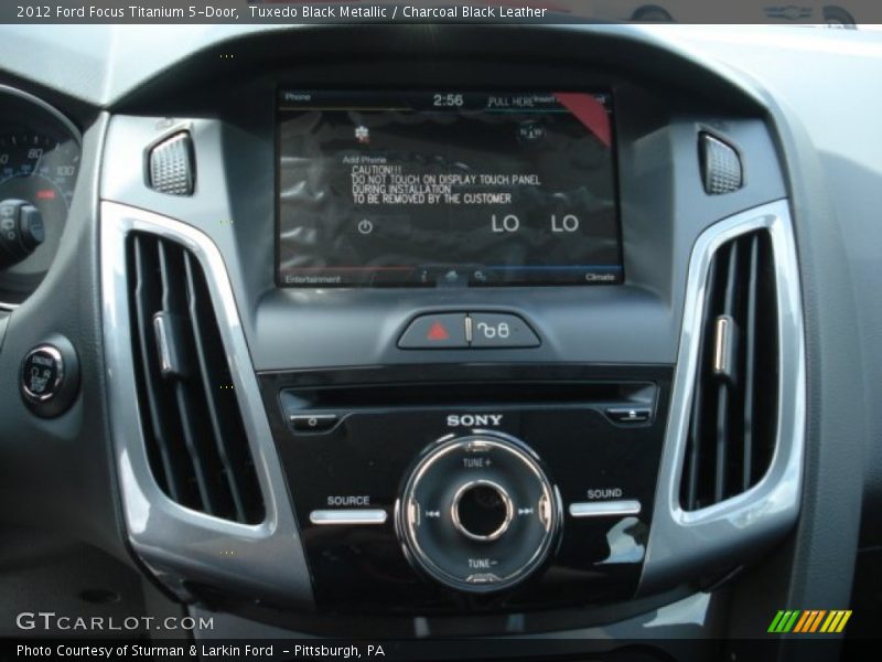 Controls of 2012 Focus Titanium 5-Door