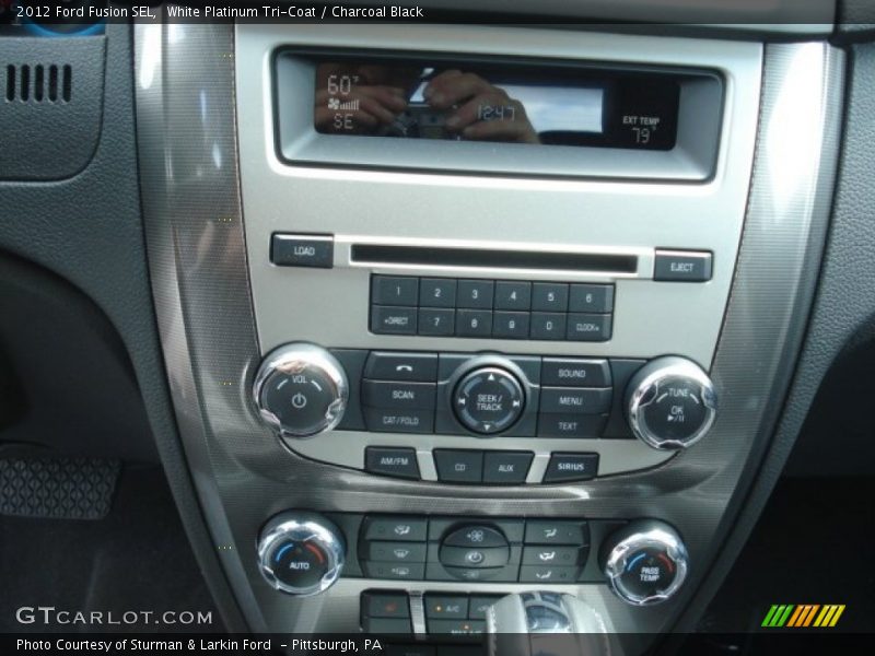 White Platinum Tri-Coat / Charcoal Black 2012 Ford Fusion SEL