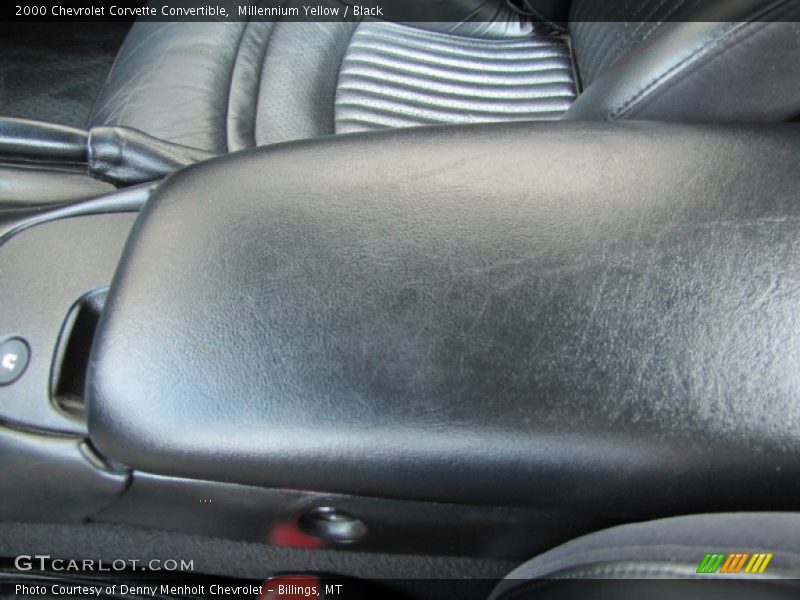Millennium Yellow / Black 2000 Chevrolet Corvette Convertible