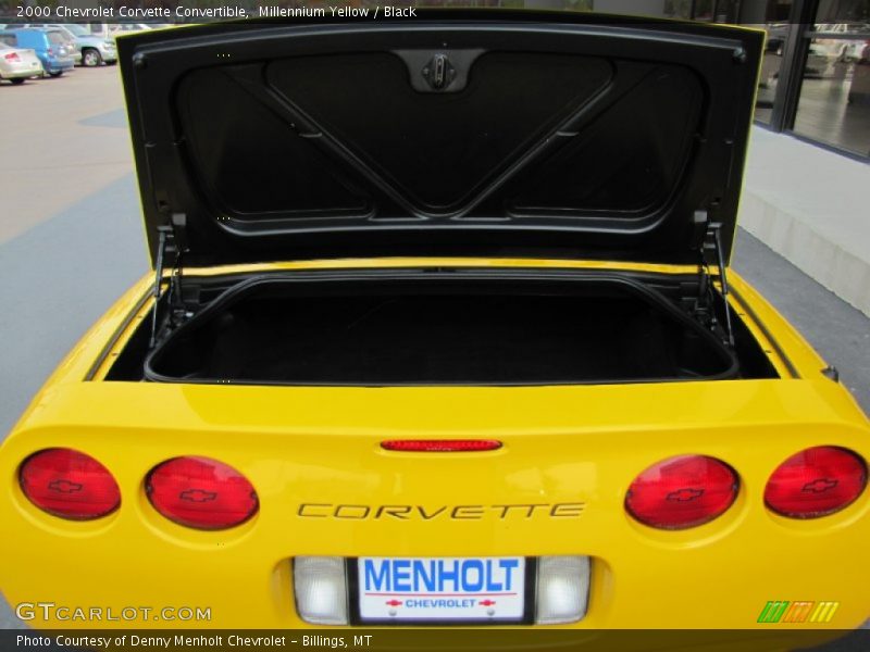 Millennium Yellow / Black 2000 Chevrolet Corvette Convertible