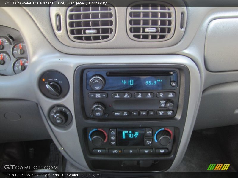 Controls of 2008 TrailBlazer LT 4x4
