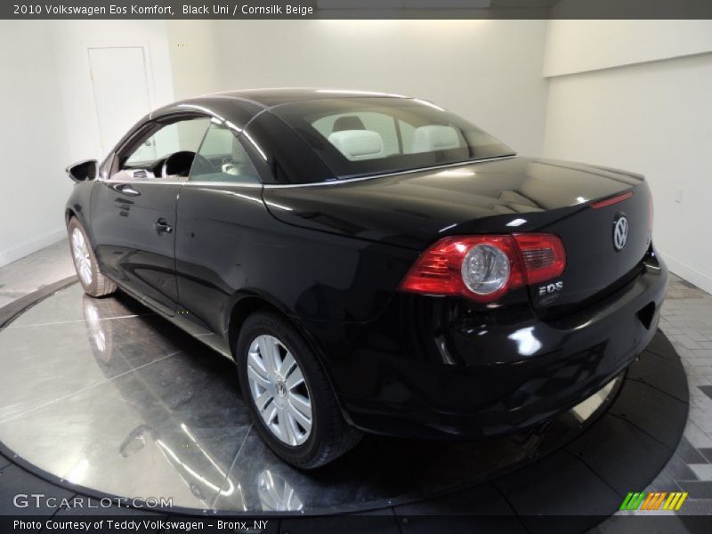 Black Uni / Cornsilk Beige 2010 Volkswagen Eos Komfort