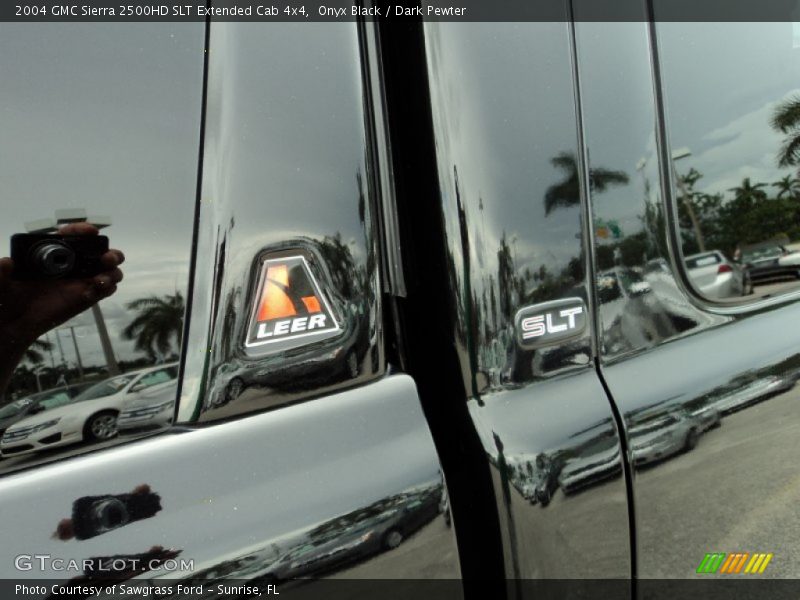 Onyx Black / Dark Pewter 2004 GMC Sierra 2500HD SLT Extended Cab 4x4
