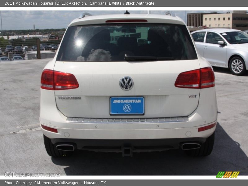 Campanella White / Black Anthracite 2011 Volkswagen Touareg TDI Lux 4XMotion