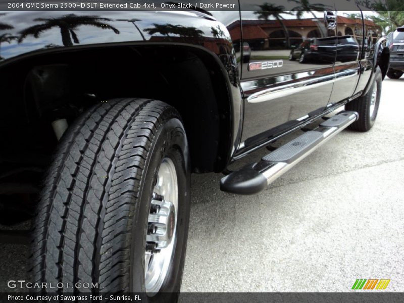 Onyx Black / Dark Pewter 2004 GMC Sierra 2500HD SLT Extended Cab 4x4