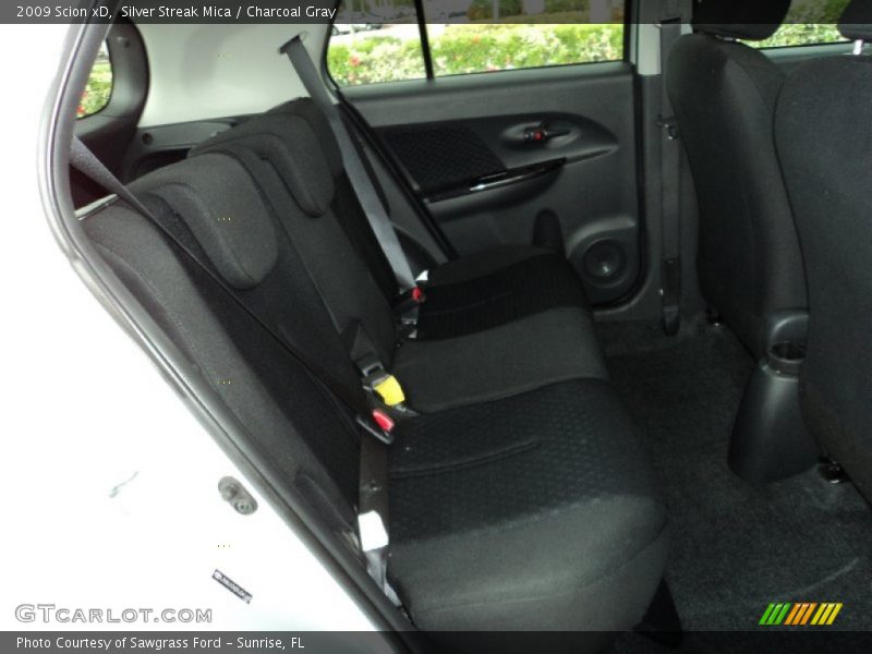 Silver Streak Mica / Charcoal Gray 2009 Scion xD