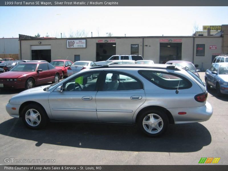 Silver Frost Metallic / Medium Graphite 1999 Ford Taurus SE Wagon