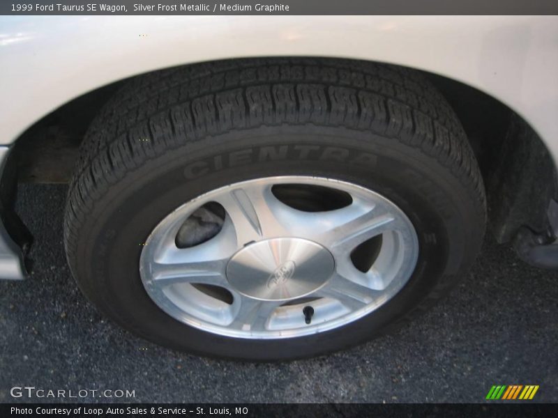 Silver Frost Metallic / Medium Graphite 1999 Ford Taurus SE Wagon