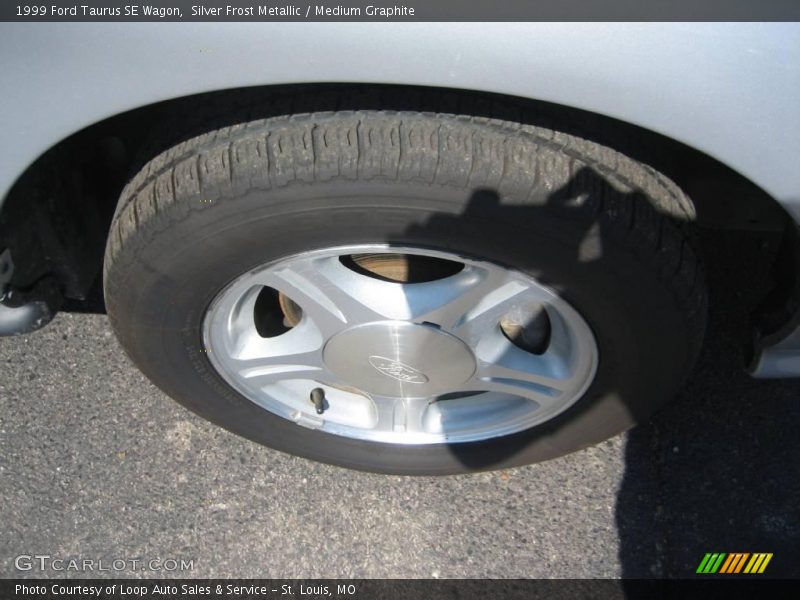Silver Frost Metallic / Medium Graphite 1999 Ford Taurus SE Wagon