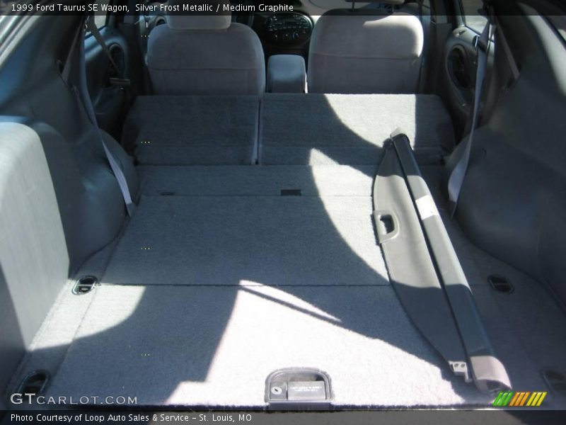 Silver Frost Metallic / Medium Graphite 1999 Ford Taurus SE Wagon