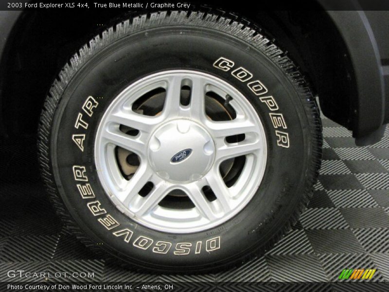 True Blue Metallic / Graphite Grey 2003 Ford Explorer XLS 4x4