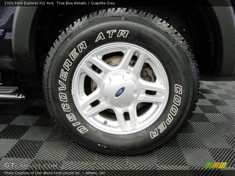 True Blue Metallic / Graphite Grey 2003 Ford Explorer XLS 4x4