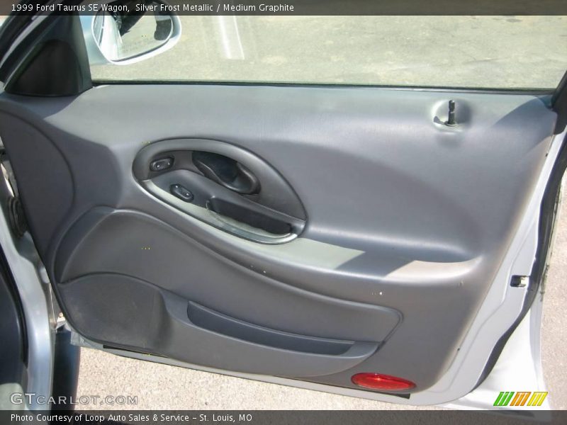 Silver Frost Metallic / Medium Graphite 1999 Ford Taurus SE Wagon