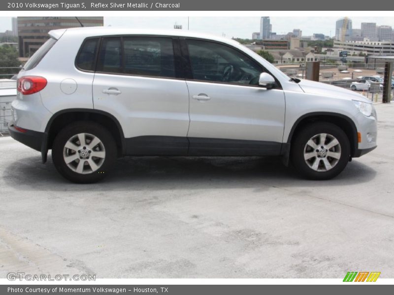 Reflex Silver Metallic / Charcoal 2010 Volkswagen Tiguan S