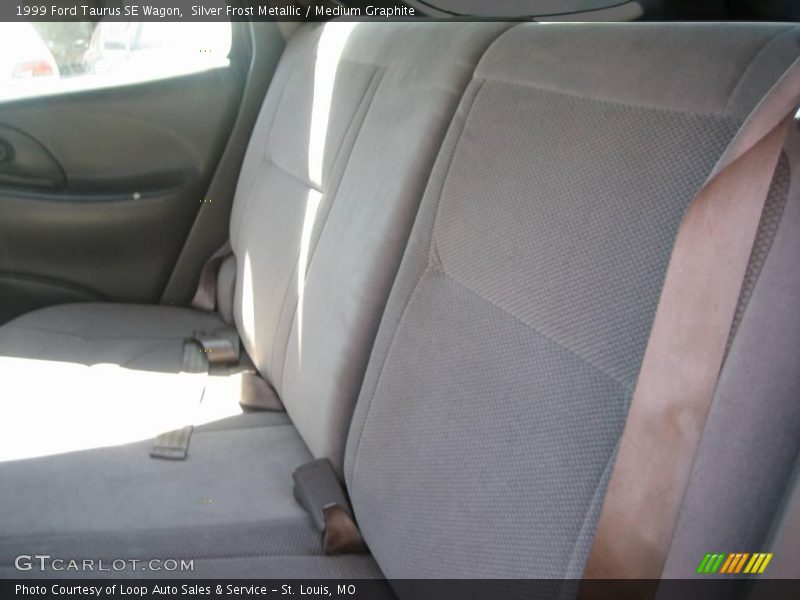 Silver Frost Metallic / Medium Graphite 1999 Ford Taurus SE Wagon