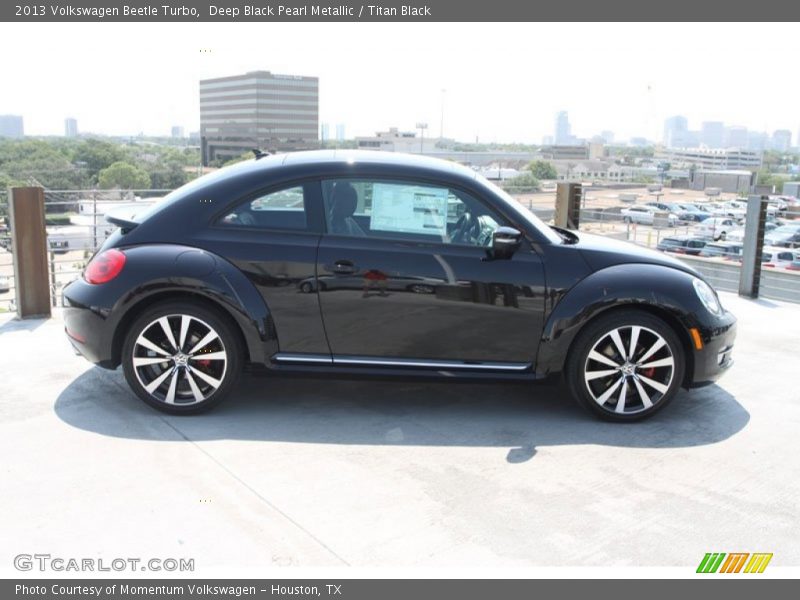Deep Black Pearl Metallic / Titan Black 2013 Volkswagen Beetle Turbo