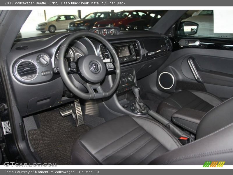 Deep Black Pearl Metallic / Titan Black 2013 Volkswagen Beetle Turbo