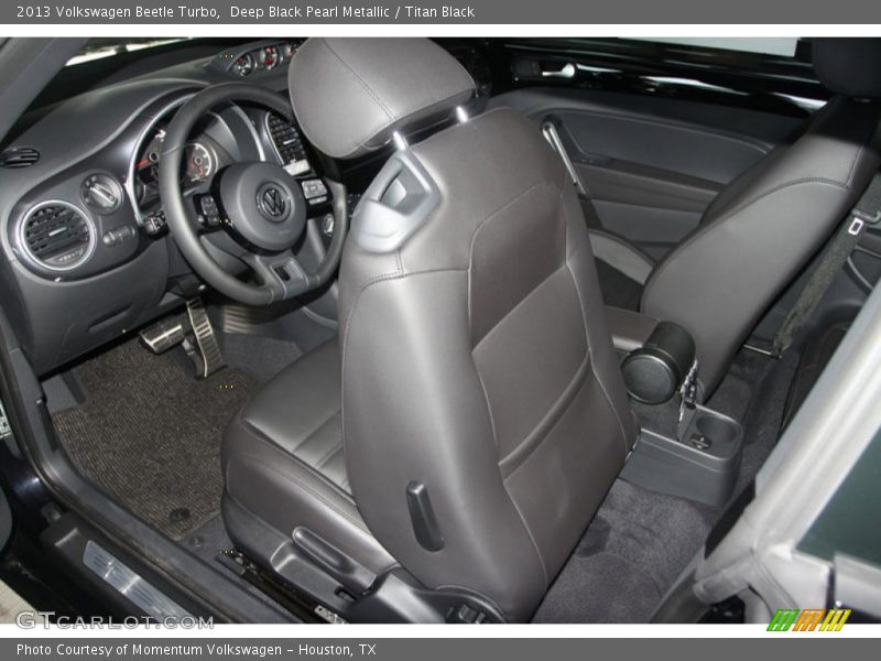 Deep Black Pearl Metallic / Titan Black 2013 Volkswagen Beetle Turbo