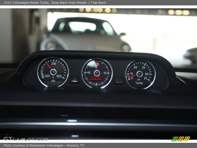 Deep Black Pearl Metallic / Titan Black 2013 Volkswagen Beetle Turbo