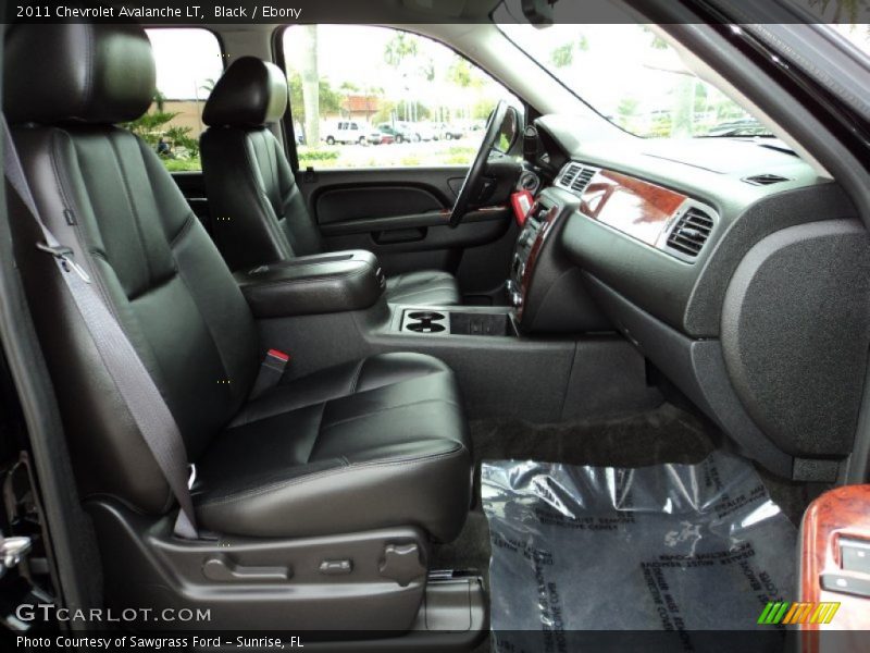 Black / Ebony 2011 Chevrolet Avalanche LT