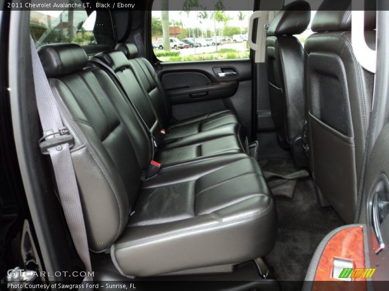 Black / Ebony 2011 Chevrolet Avalanche LT