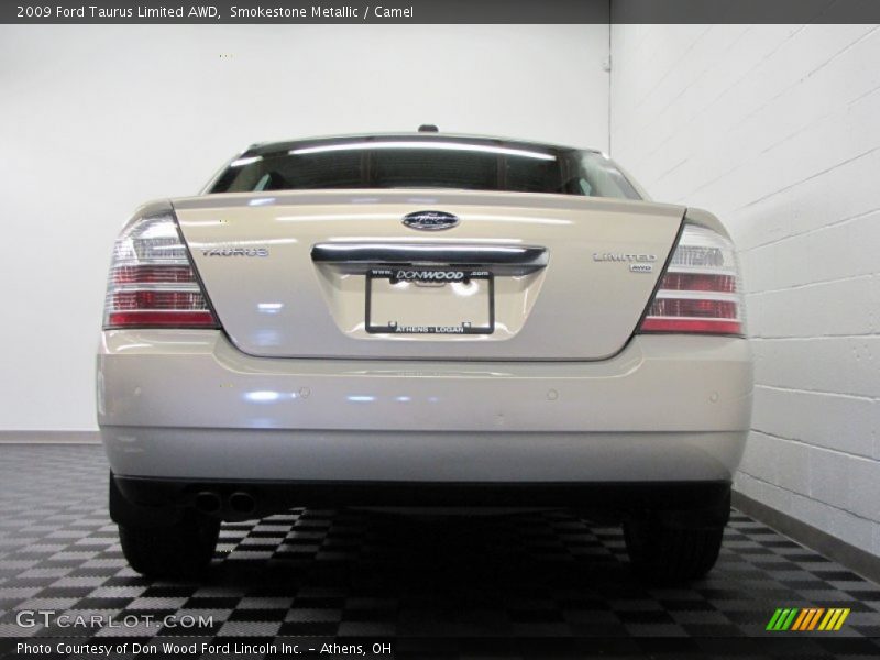 Smokestone Metallic / Camel 2009 Ford Taurus Limited AWD