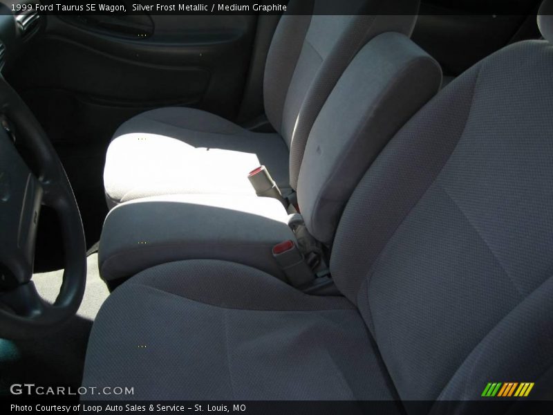 Silver Frost Metallic / Medium Graphite 1999 Ford Taurus SE Wagon