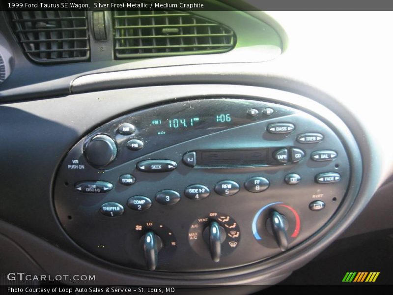 Silver Frost Metallic / Medium Graphite 1999 Ford Taurus SE Wagon